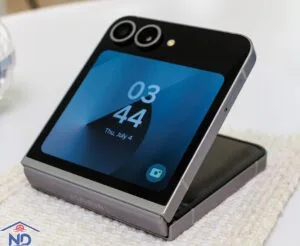 Thay camera sau Samsung Z Flip 3 tại Nam Định